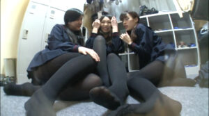 臭い発つムレムレ下着のガビガビ汚濁リンチ