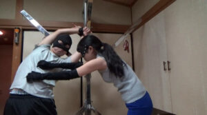 ダブル仮面女子に超ハードにくすぐられる刑