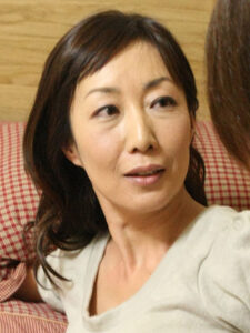 美麗熟女 静乃さん(44歳)