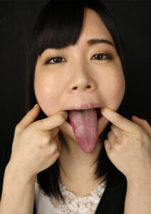 ベロ観察・ベロ唾液フェチズム ゆずりはえな