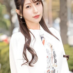 Gカップ清楚系黒髪ロングのムッツリスケベ人妻