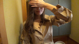 個撮）唇がチンポにまとわりつく密着バキュームフェラ