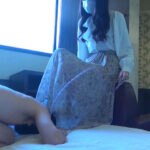 M男の顔面を強烈に踏みつける冷酷な事務職リカ様