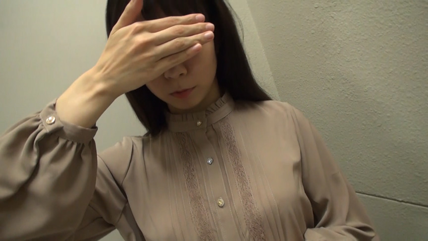 文学系お姉さんの密着フェラ【生ザーメンごっくん】