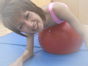 Taruto ハミ玉レオタードでエッチな新体操特訓♪