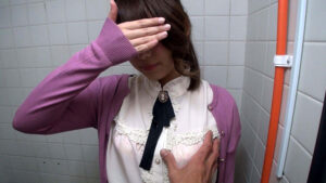 個撮）ムッチリお嬢様「ジュボジュボ」音出し従順フェラ