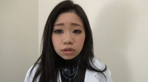 キレイな女医はラバー痴女医だった！！