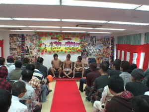 【5周年記念 感謝祭】イケメン3人の公開3Pセックス