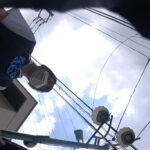 （盗撮バレ）JKさん蒸れたパンツを見せつけてくる