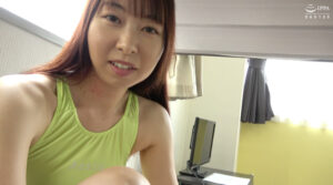 綺麗なお姉さんといちゃいちゃ股間くすぐり合い