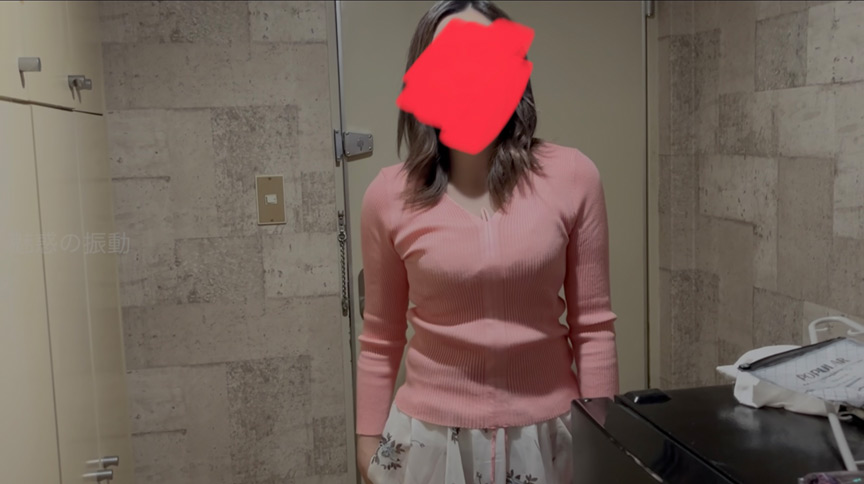 マンションの隣の部屋に超絶美人が引っ越してきた!