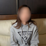 可愛い彼女にドSに飲ませる!