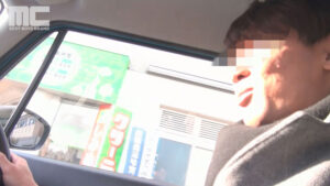 公衆トイレで若パパの口マンコを○す！！