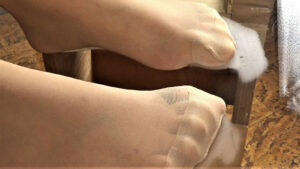 【足のにおい】ムッチリ赤ん坊足