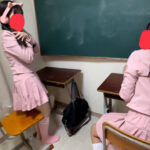 クラスメイト2人からの電気アンマ＆くすぐり責め