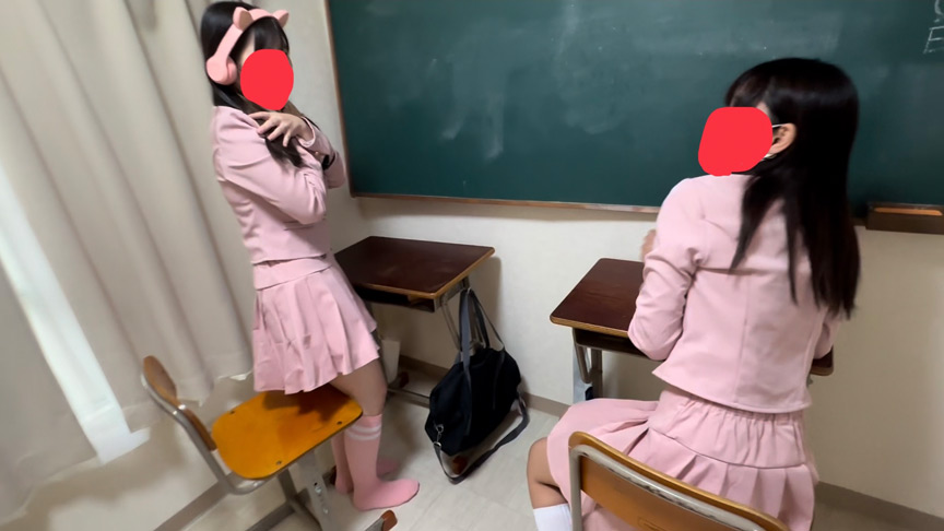 クラスメイト2人からの電気アンマ&くすぐり責め