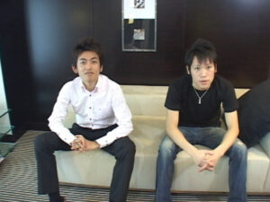 10代の2本の肉棒が年上のお姉さんを○す!!