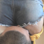 デニムパンツで顔騎三昧