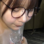 美人女子大生の「唾とオシッコと愛液」は格別なんです！