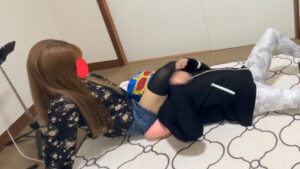 【X女王様】ドS彼女の首4の字と電気アンマで完全敗北