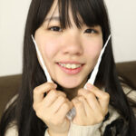 素人娘かなこちゃんの鼻観察・くしゃみ鼻水