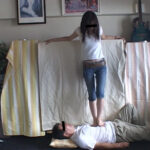 ショッピング帰りの美人OL様プライベートナマ足踏み舐め