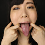 ベロ観察・ベロ唾液フェチズム ゆずりはえな