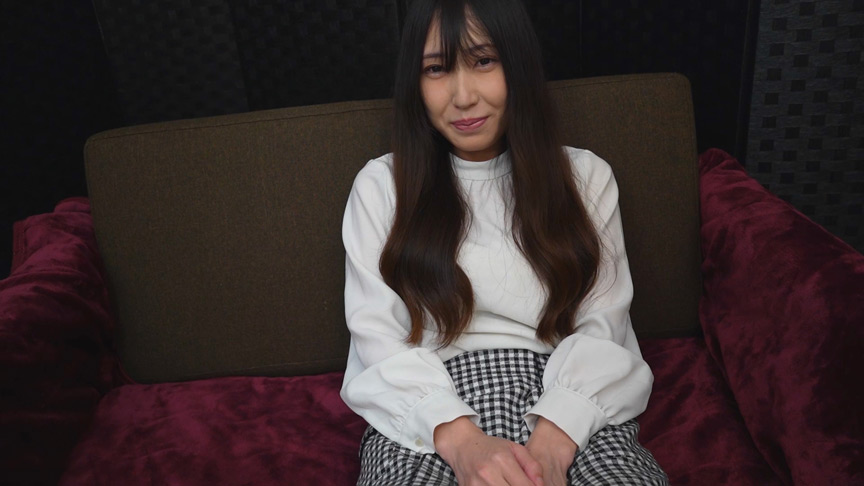 すみれに生フェラと人生初の顔射を体験させました