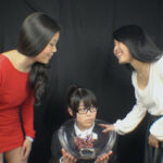 3姉妹の末っ子は痰つぼ女