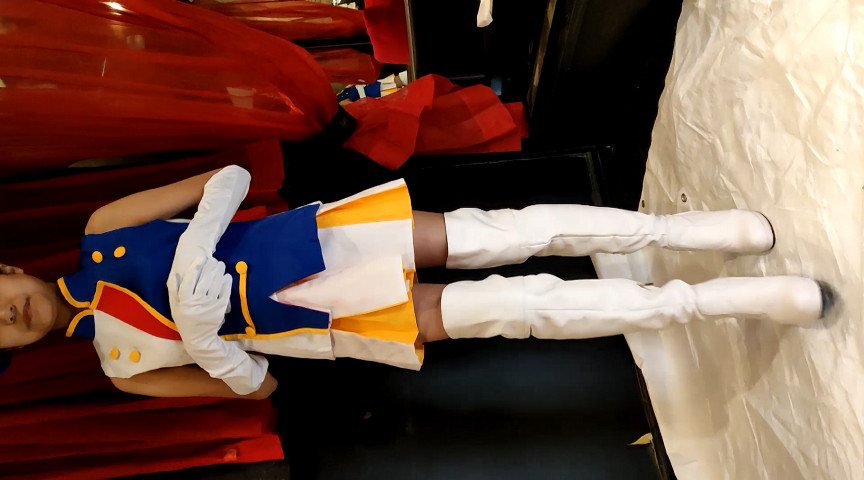 カラーガード隊めいちゃんの白ブーツでクワガタCRUSH