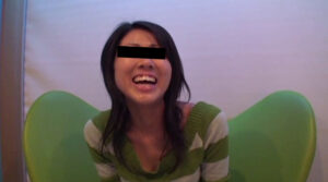 女性の顔に、油性マジックで書いてしまいました！1