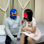 SMバーによく出没するS痴女カワウソさんの電気アンマ