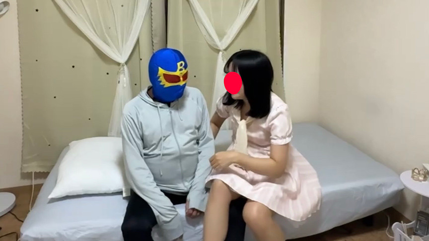 SMバーによく出没するS痴女カワウソさんの電気アンマ
